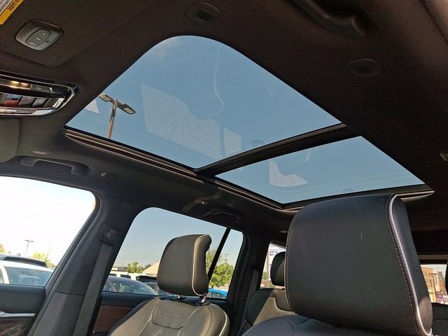 2023 Jeep Grand Cherokee Summit 4x4
