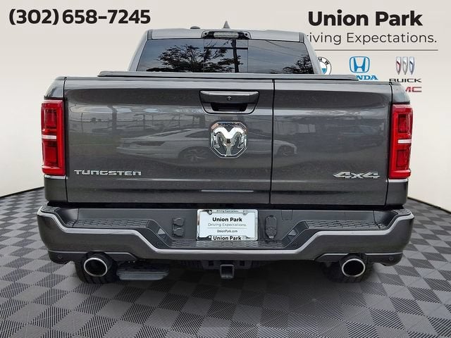 2026 RAM 1500 Tungsten Crew Cab 4x4 5'7" Box