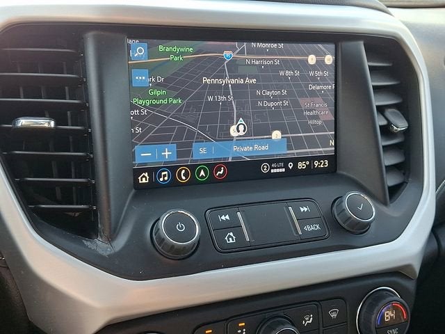 2023 GMC Acadia SLT