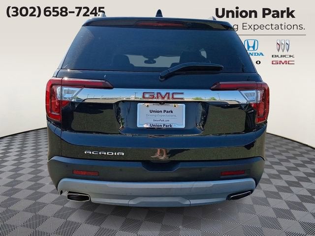 2023 GMC Acadia SLT