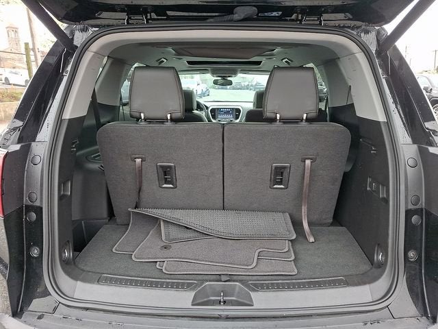 2017 GMC Acadia SLT