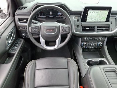 2023 GMC Yukon XL SLT