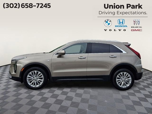 2024 Cadillac XT4 Luxury