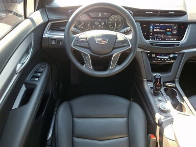 2024 Cadillac XT5 Luxury