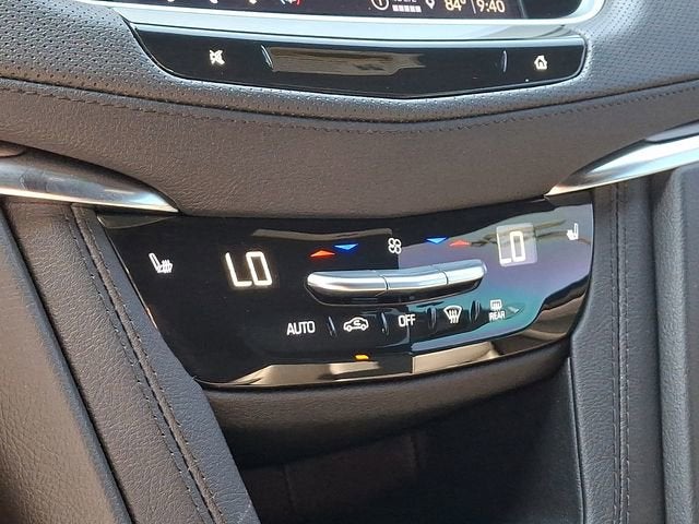 2024 Cadillac XT5 Luxury