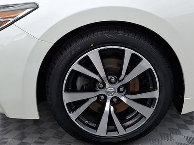 2017 Nissan Maxima SV