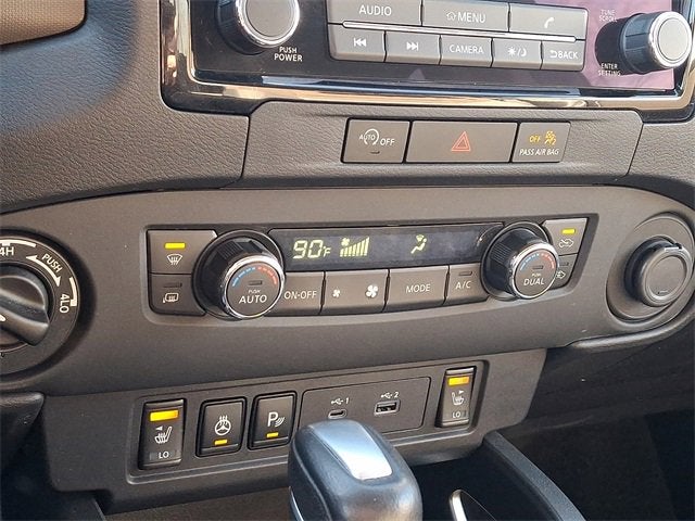 2024 Nissan Frontier SV