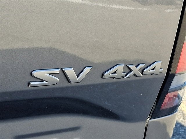 2024 Nissan Frontier SV