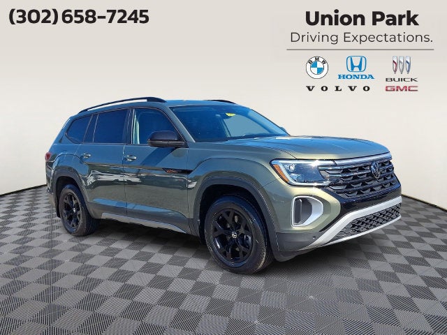 2024 Volkswagen Atlas 2.0T Peak Edition SE w/Technology
