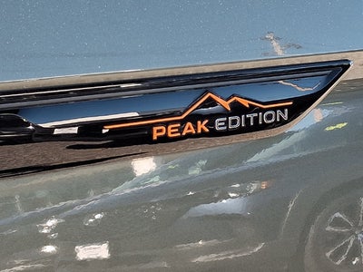 2024 Volkswagen Atlas 2.0T Peak Edition SE w/Technology