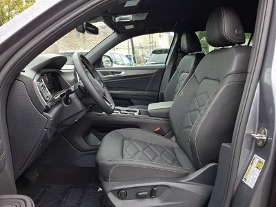 2025 Volkswagen Atlas Cross Sport 2.0T SE