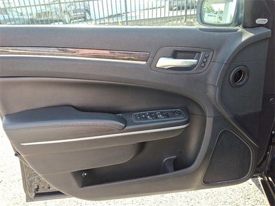 2019 Chrysler 300 Limited