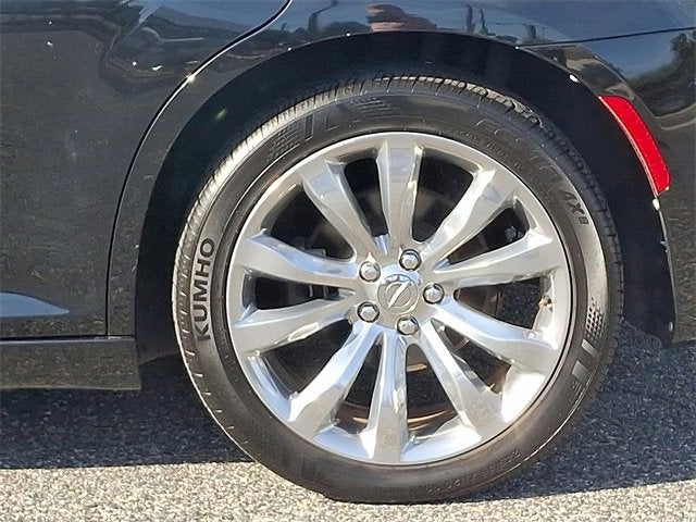 2019 Chrysler 300 Limited