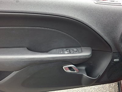 2018 Dodge Challenger SXT Plus