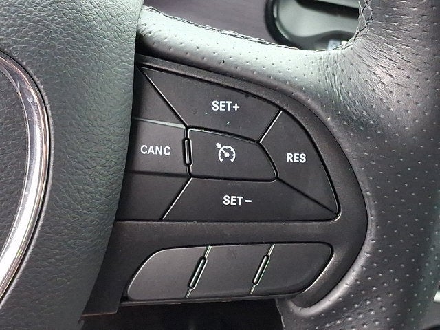 2018 Dodge Challenger SXT Plus