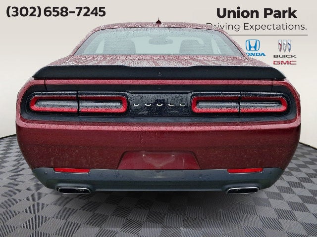 2018 Dodge Challenger SXT Plus