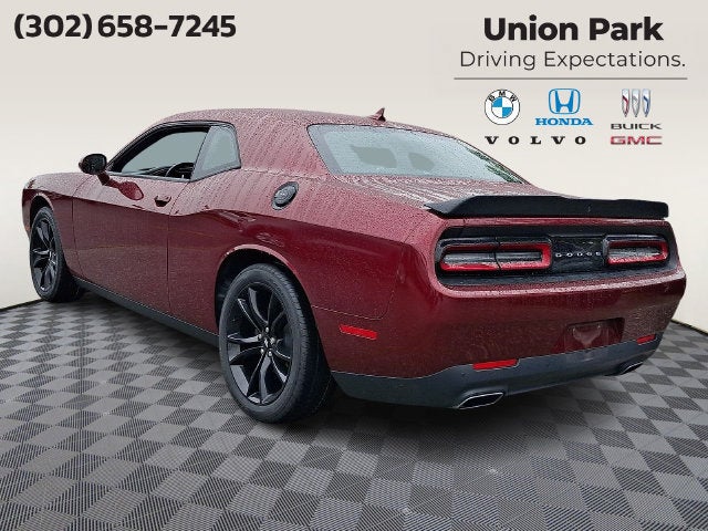 2018 Dodge Challenger SXT Plus