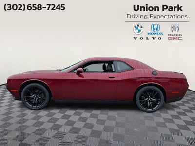 2018 Dodge Challenger SXT Plus