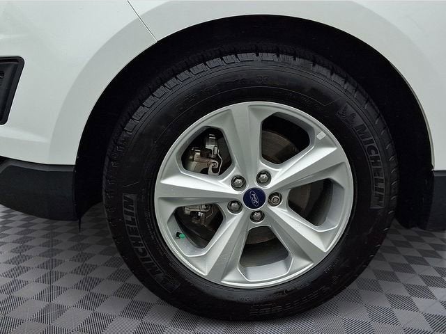 2018 Ford Edge SE