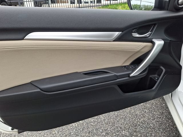 2017 Honda Civic Coupe EX-L