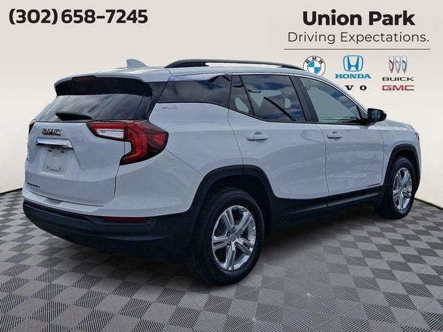 2022 GMC Terrain SLE