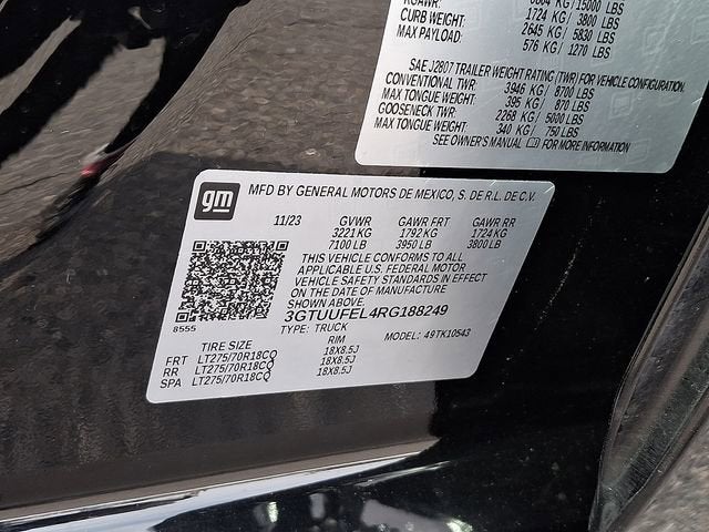 2024 GMC Sierra 1500 AT4X