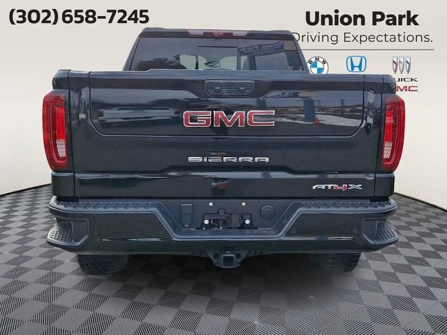 2024 GMC Sierra 1500 AT4X