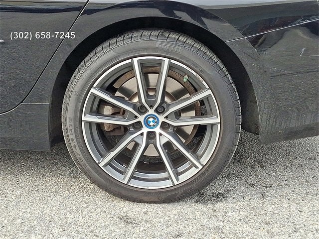 2022 BMW 3 Series 330e xDrive