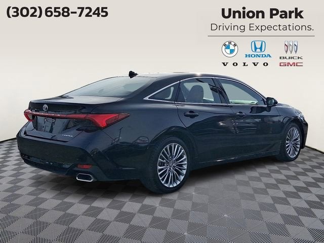 2019 Toyota Avalon XLE