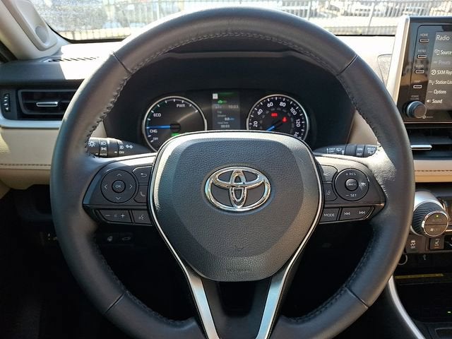 2021 Toyota RAV4 Hybrid LE