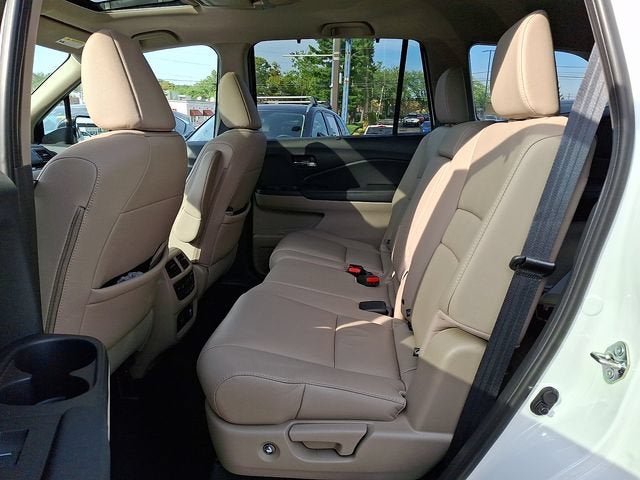 2020 Honda Pilot AWD Touring 8 Passenger