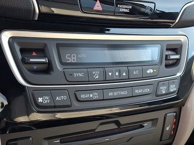 2020 Honda Pilot AWD Touring 8 Passenger