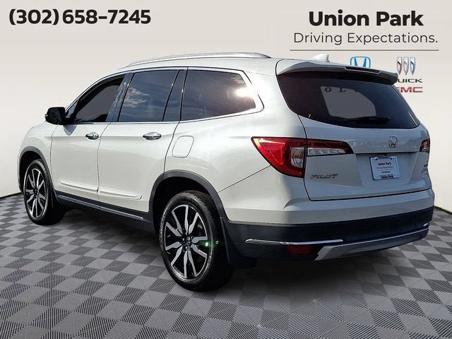 2020 Honda Pilot AWD Touring 8 Passenger