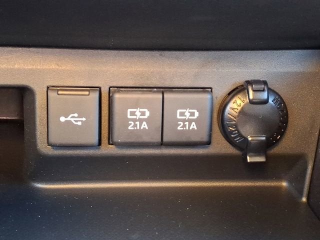 2021 Toyota Highlander L