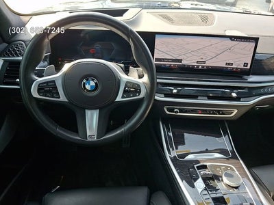 2025 BMW X7 xDrive40i