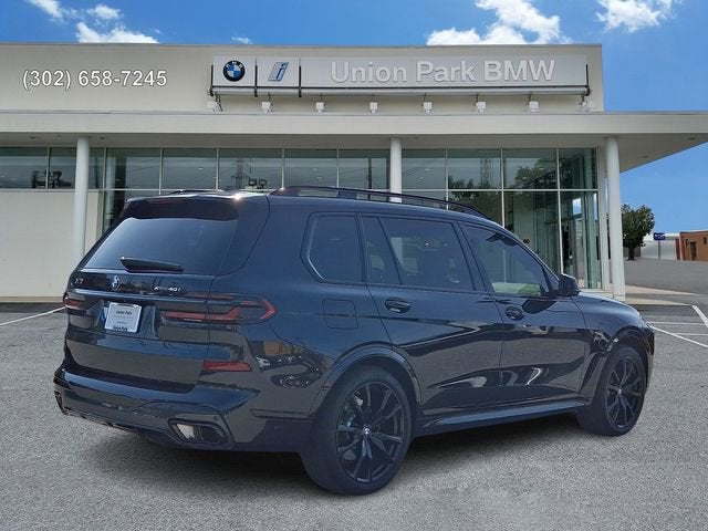 2025 BMW X7 xDrive40i