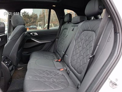 2025 BMW X5 xDrive40i