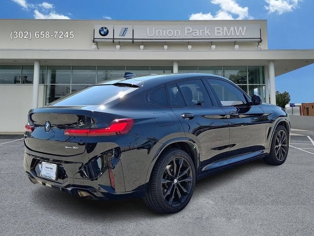 2024 BMW X4 xDrive30i