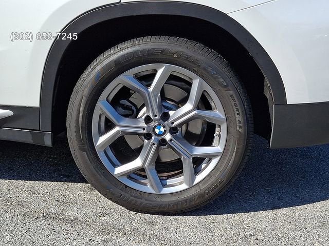 2025 BMW X4 xDrive30i