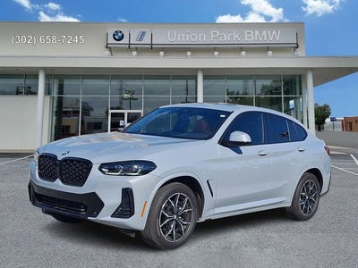 2025 BMW X4 xDrive30i