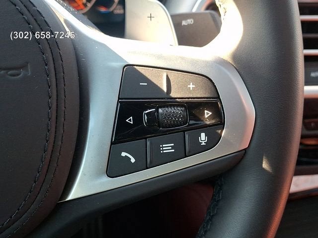 2025 BMW X4 xDrive30i