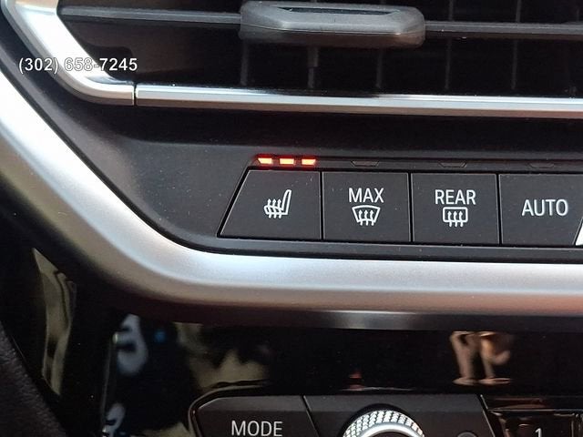 2025 BMW X4 xDrive30i