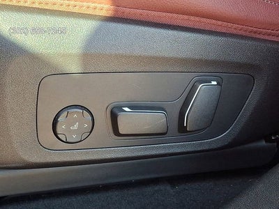 2025 BMW X4 xDrive30i