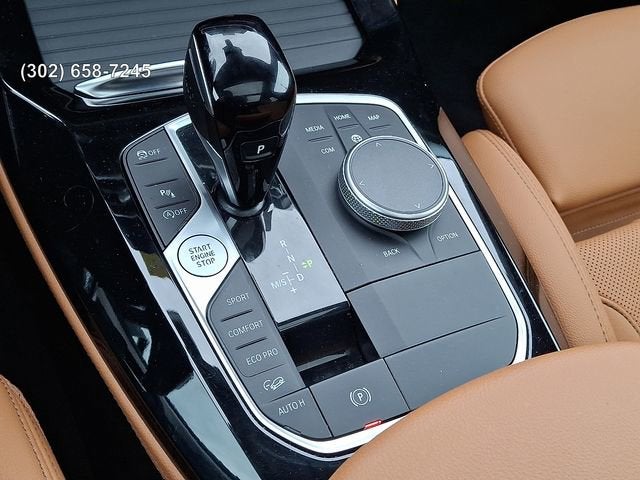 2025 BMW X4 xDrive30i