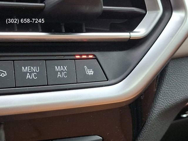 2025 BMW X4 xDrive30i