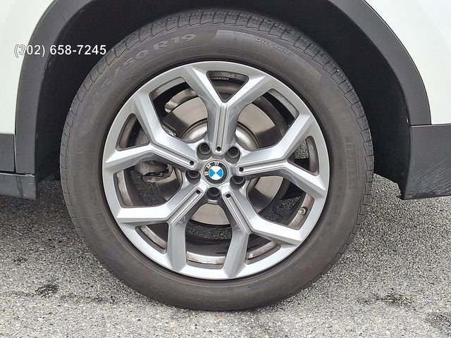 2025 BMW X4 xDrive30i