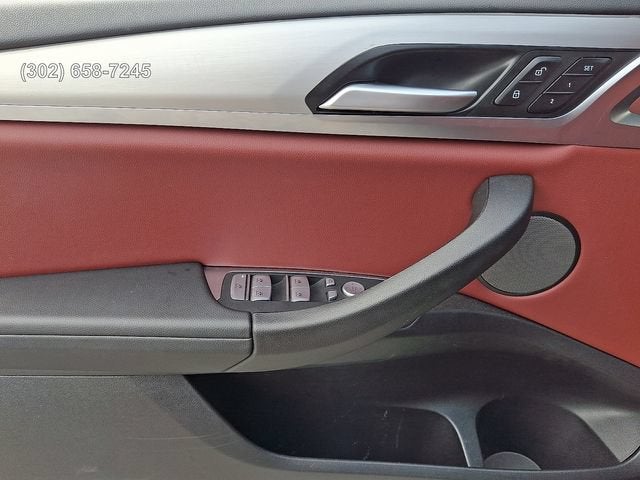 2024 BMW X4 xDrive30i