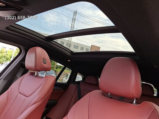 2024 BMW X4 xDrive30i