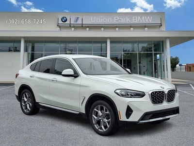 2025 BMW X4 xDrive30i