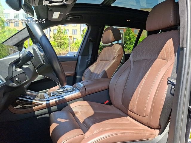 2024 BMW X7 M60i